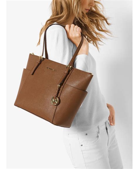 Michael Michael Kors Jet Set Item East/West Top Zip Tote